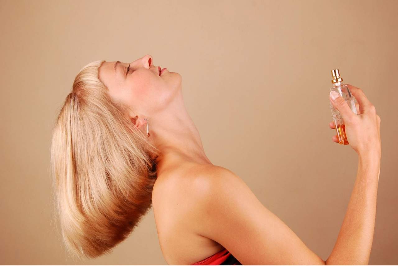 Comprar perfumes para mujer en Tus Compras De Confianza