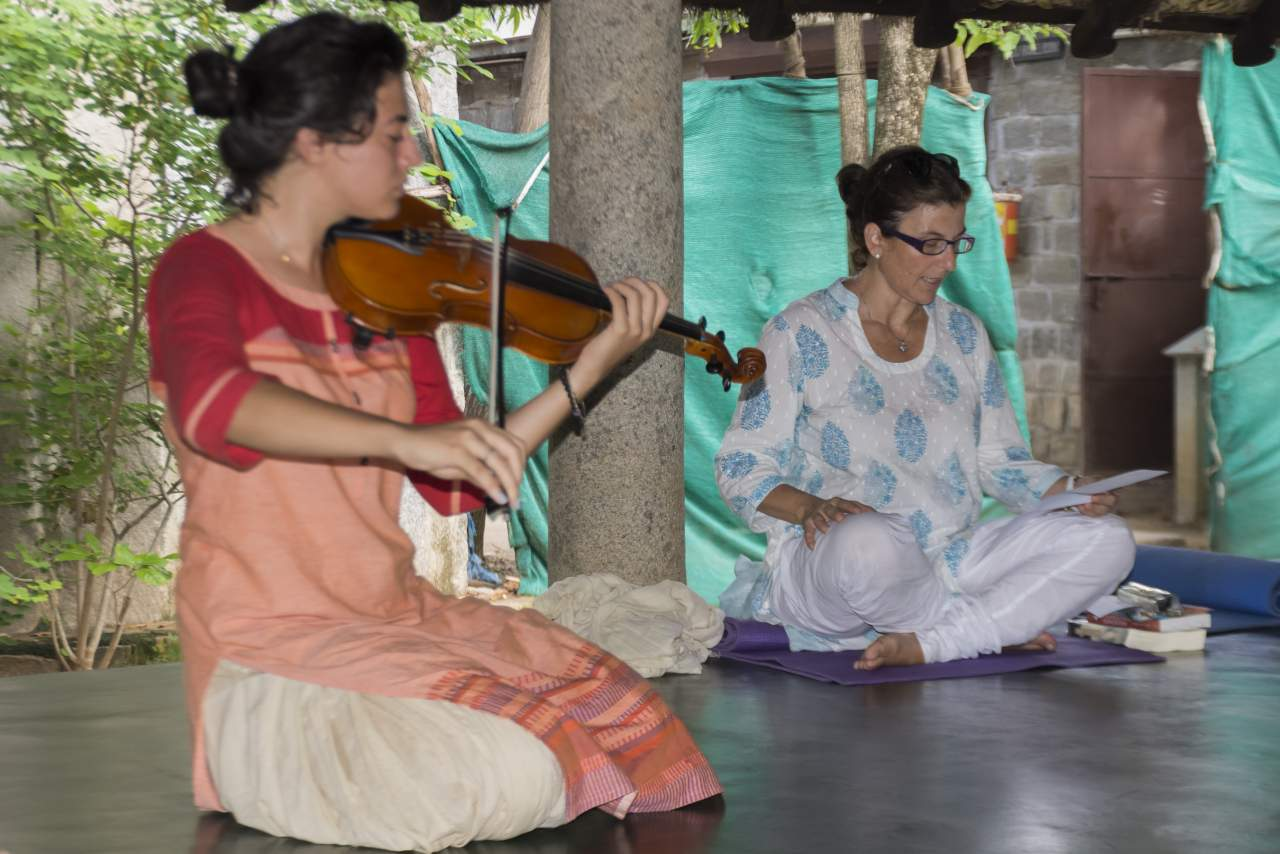 Clases de yoga online de la mano de la profesional Gloria Alcaide