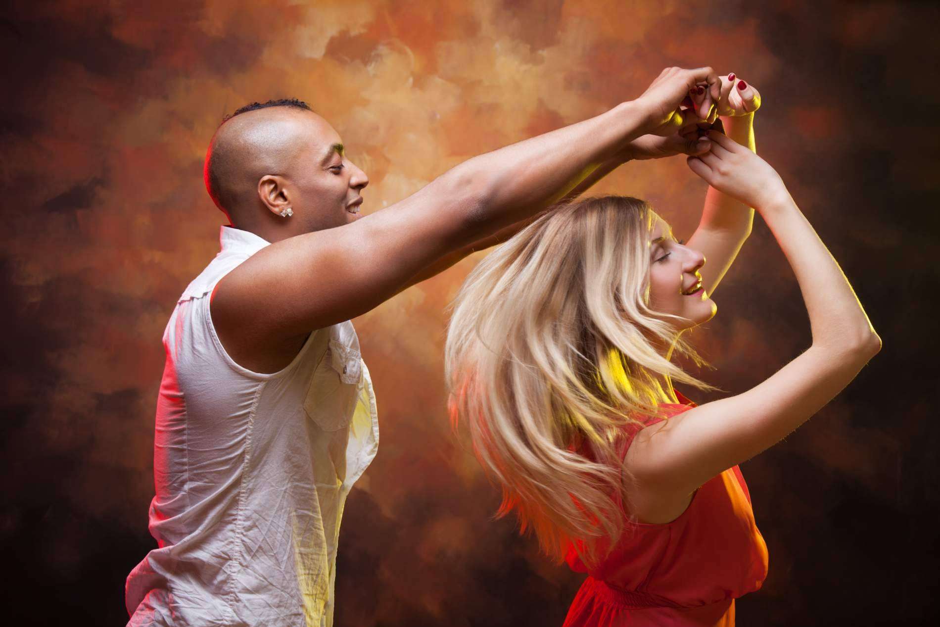 Aprender salsa cubana ahora es mucho más sencillo con Grimaldi Dance