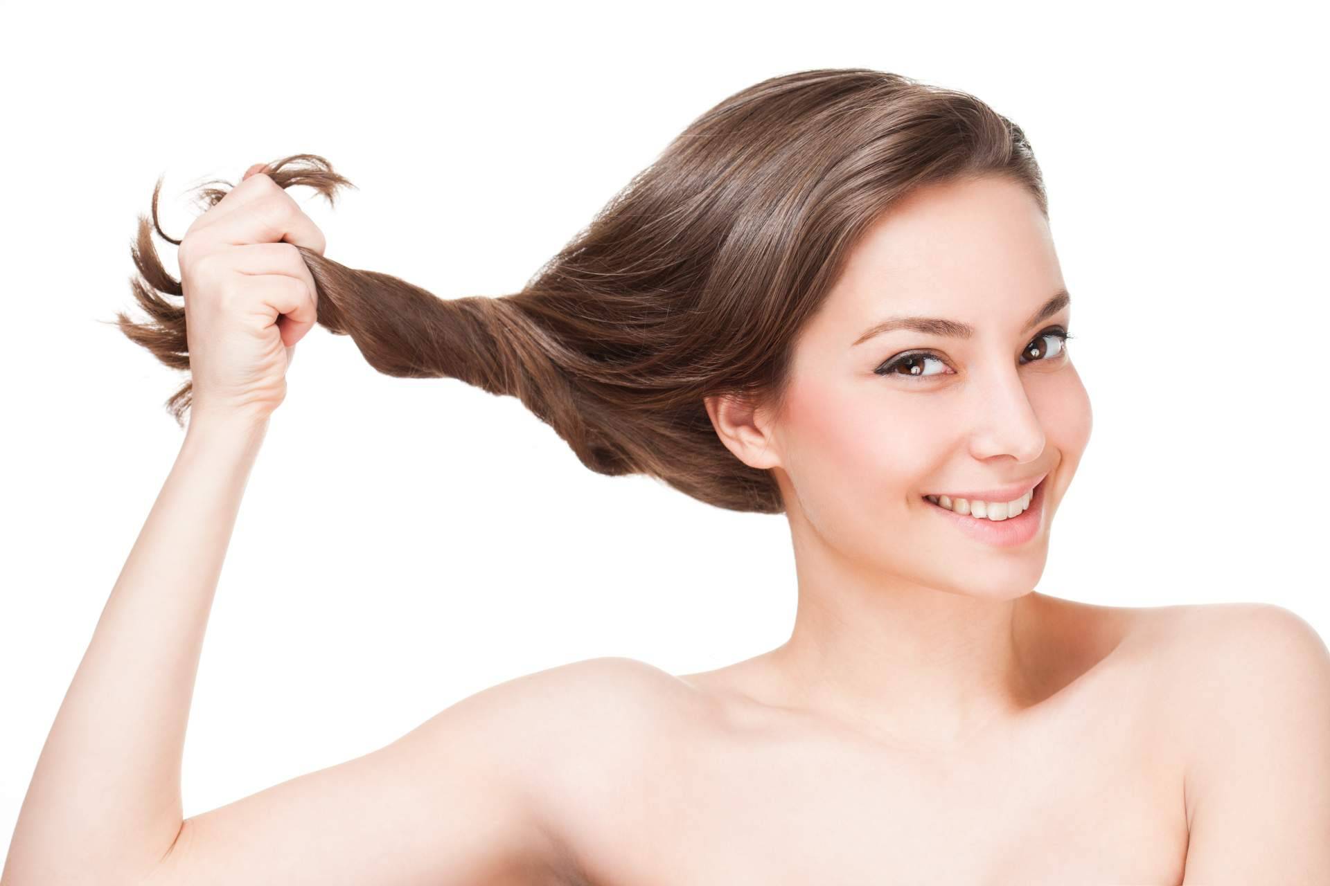 CharoConector Healthy Style realiza tratamientos para el cabello encrespado y quebradizo