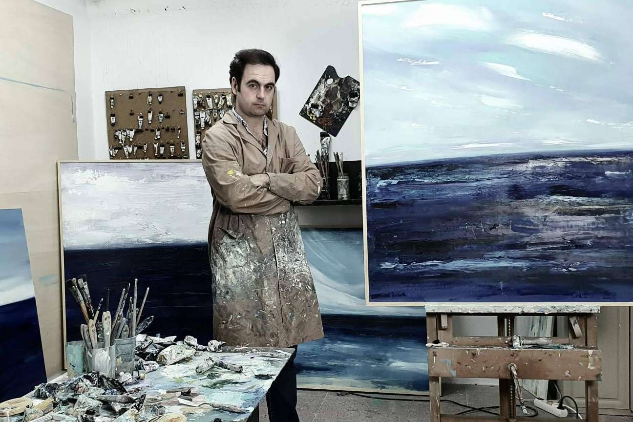 Momo Puente-Piazza, un nuevo referente de la pintura abstracta en España
