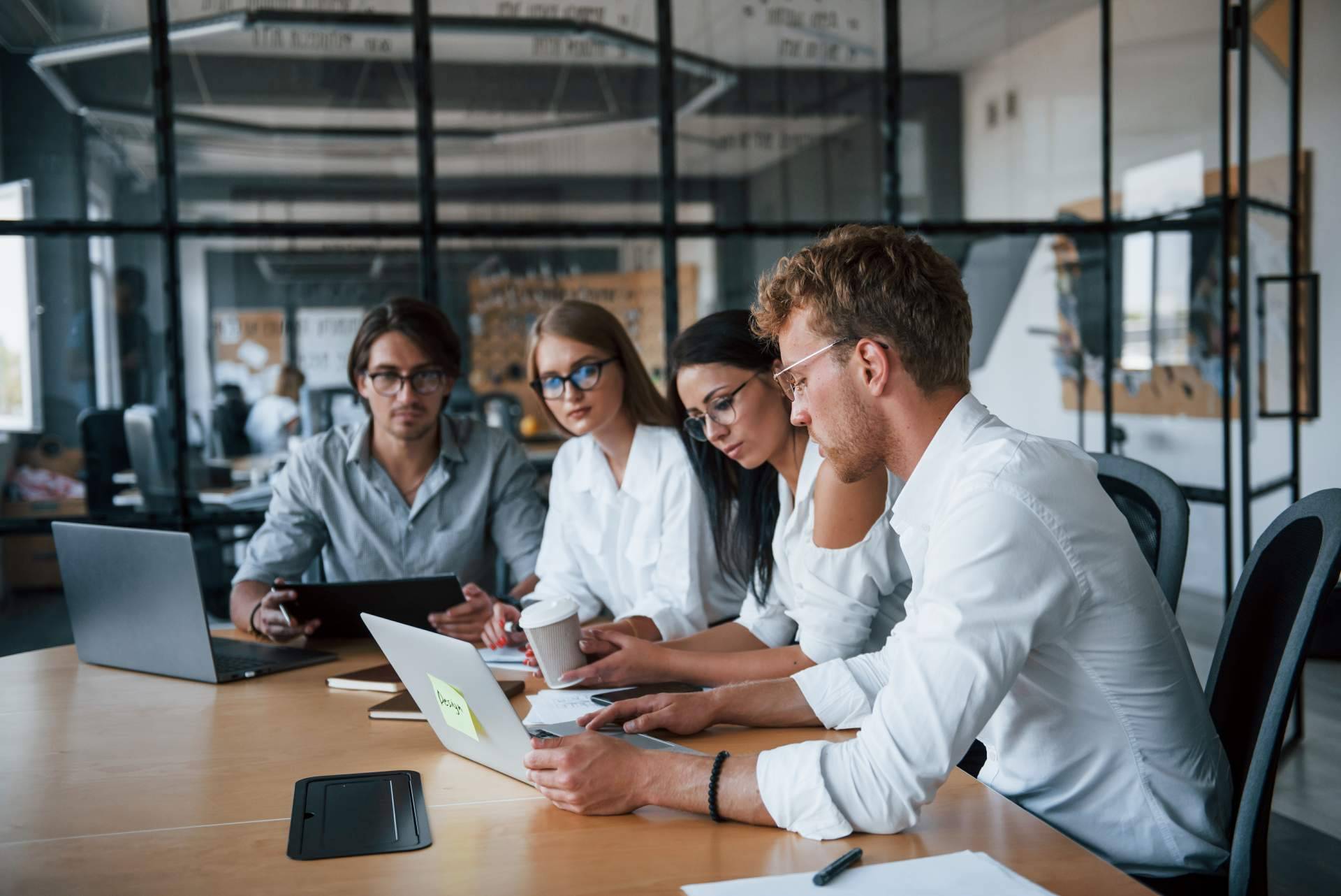Los servicios de Growth Hacking de la agencia Yuplace & Co