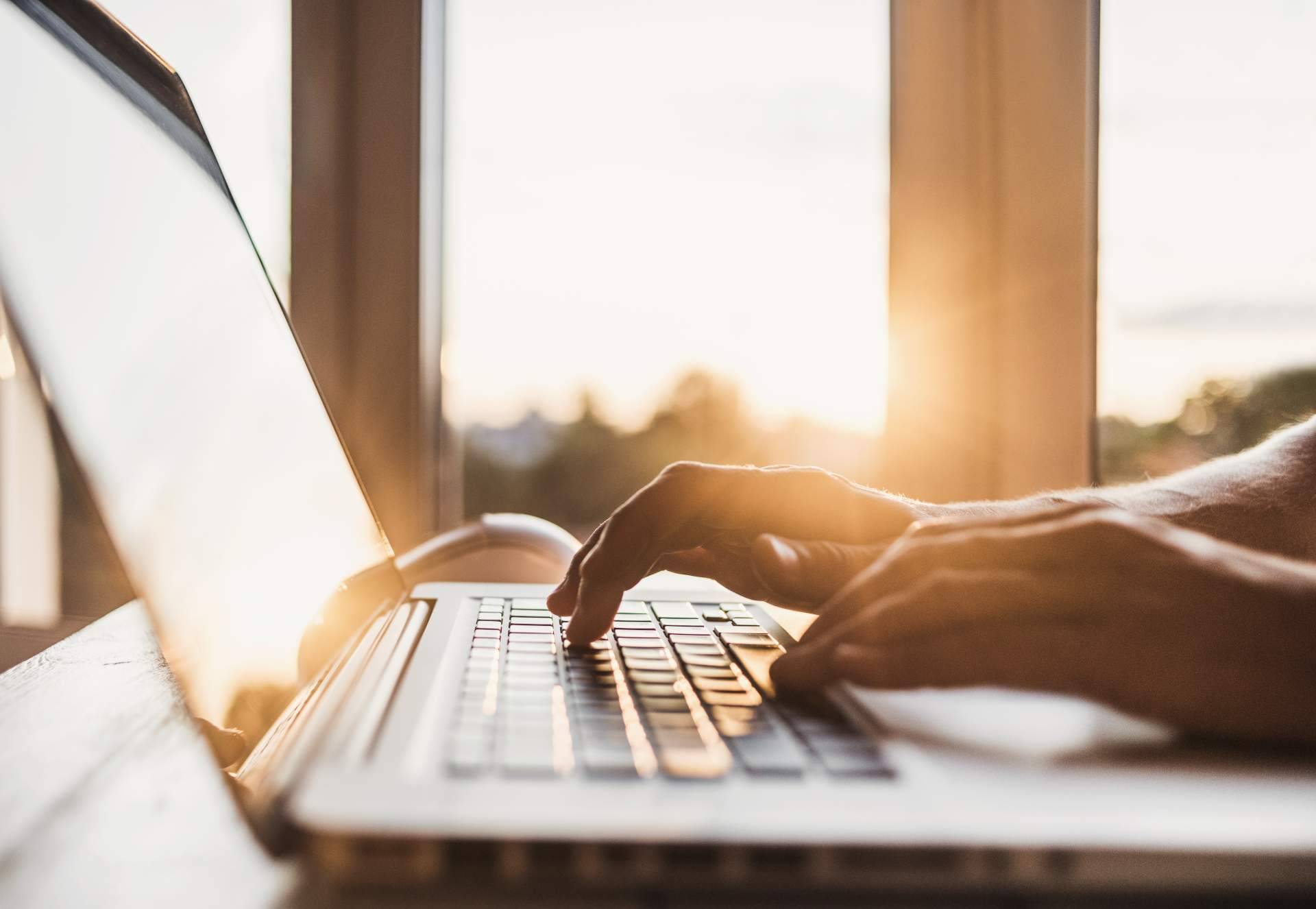 Mejorar la reputación de las empresas en internet con Remove Group