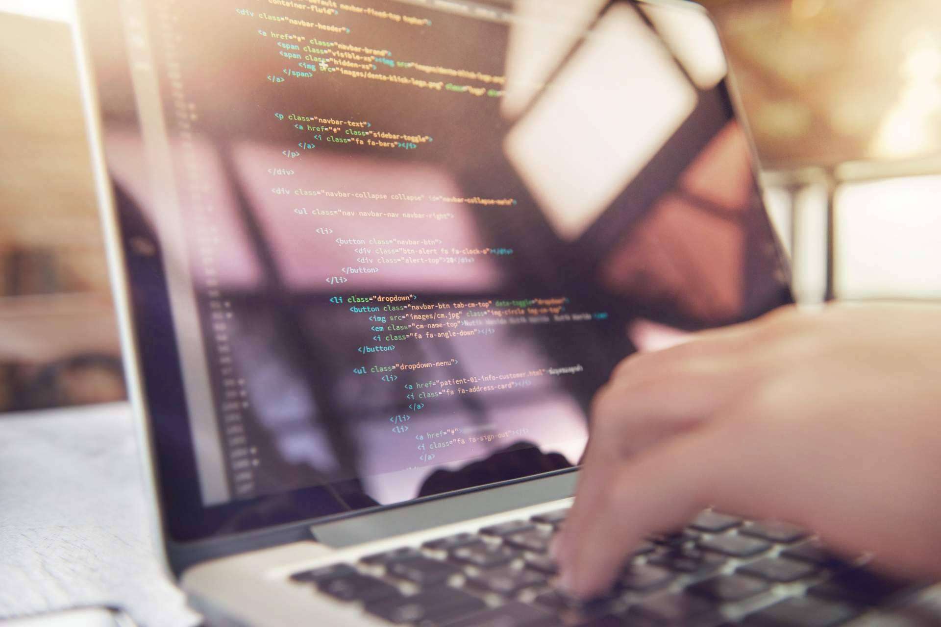 Formación para comenzar a trabajar como programador junior