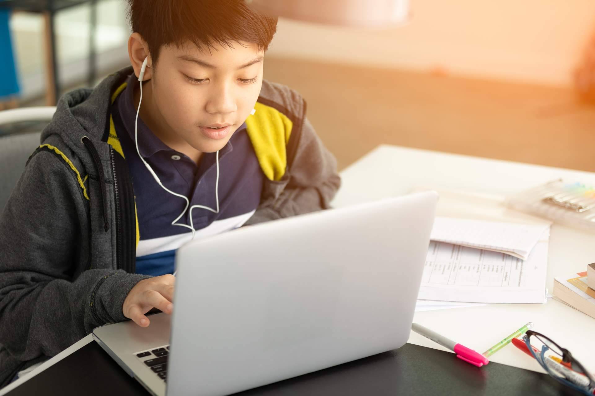 ¿Por qué deberían aprender programación también los niños?, las razones de Code Brain
