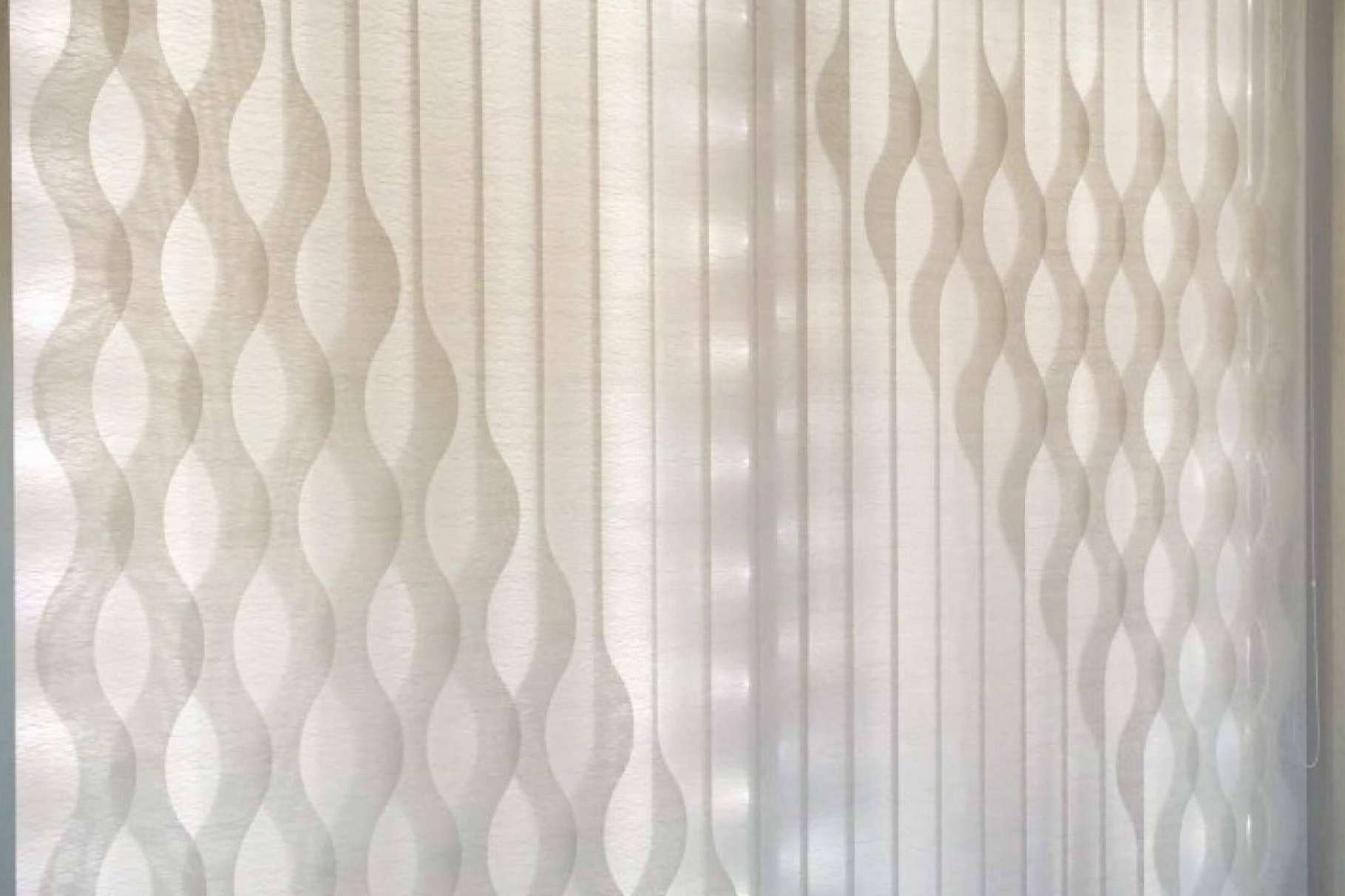 Gustavo Novo Disegno cuenta con cortinas verticales de gran versatilidad