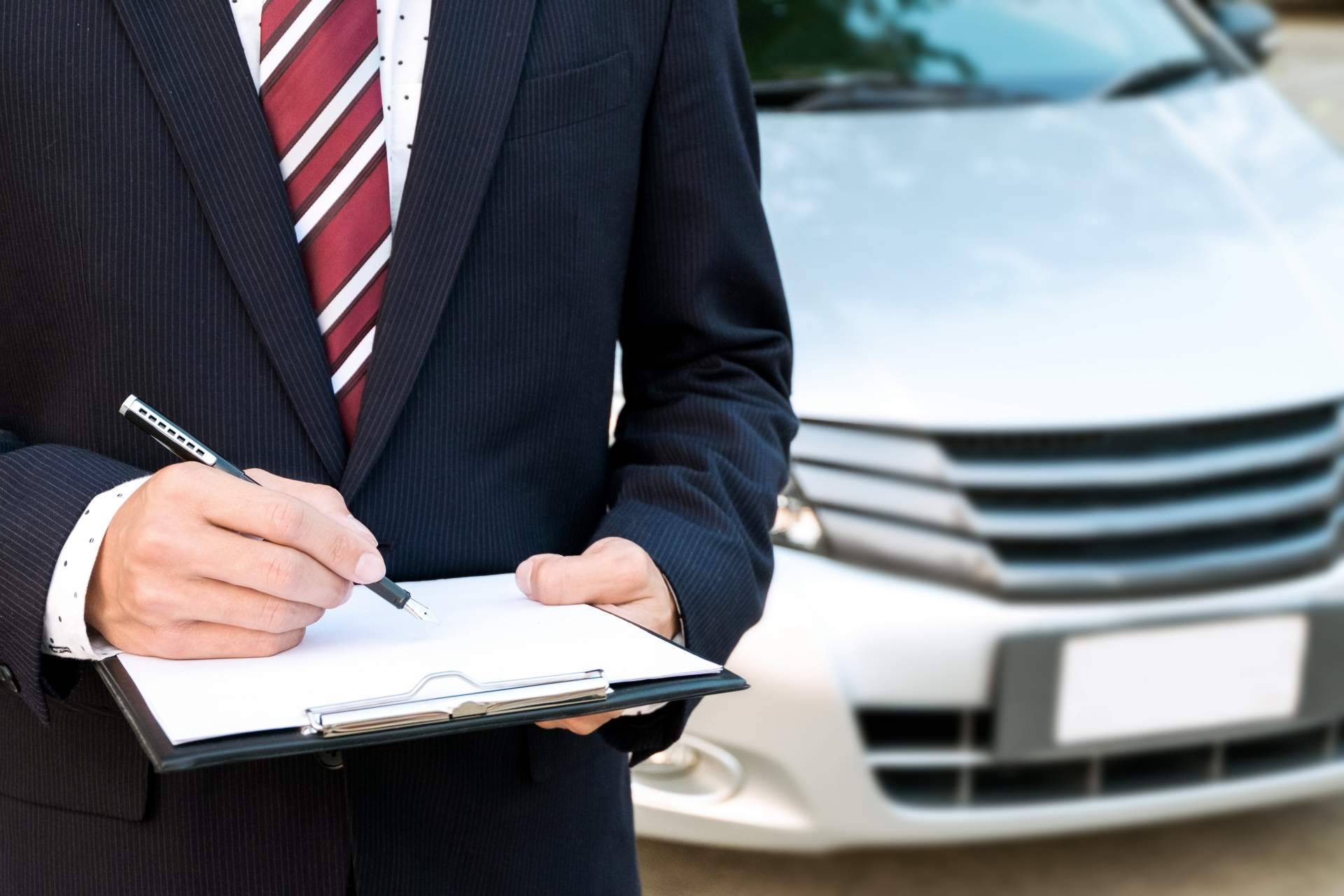 Compramos Tu Siniestro, los servicios de recogida gratuitos y la gestión para dar de baja un coche