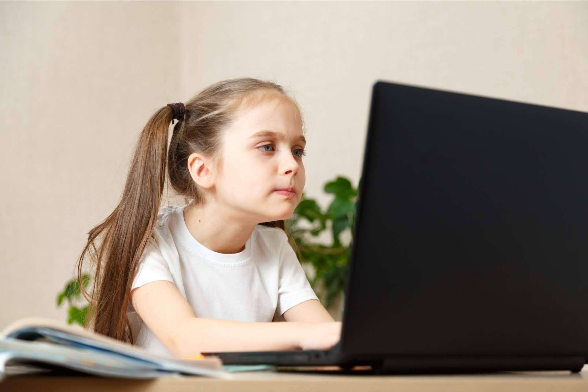 Programación como complemento de la educación tradicional para niños