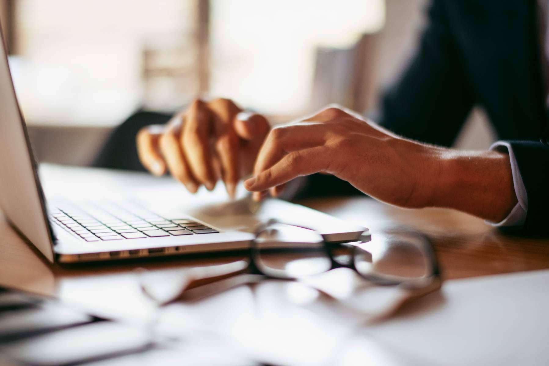 ¿Cómo conseguir una comunicación rápida y fácil? Goinfopro