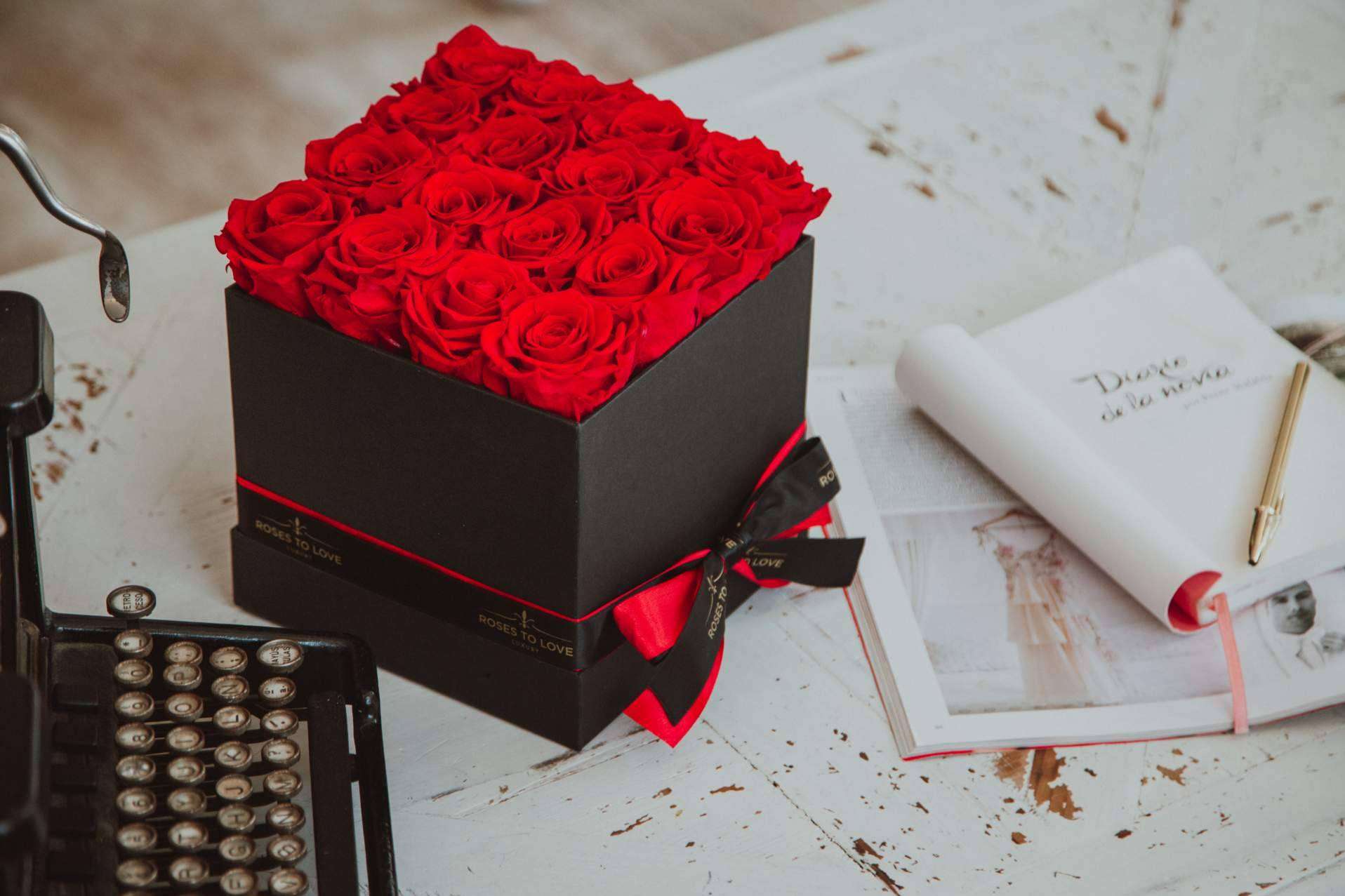 Eventos, comuniones y bodas con las rosas preservadas de ROSES TO LOVE