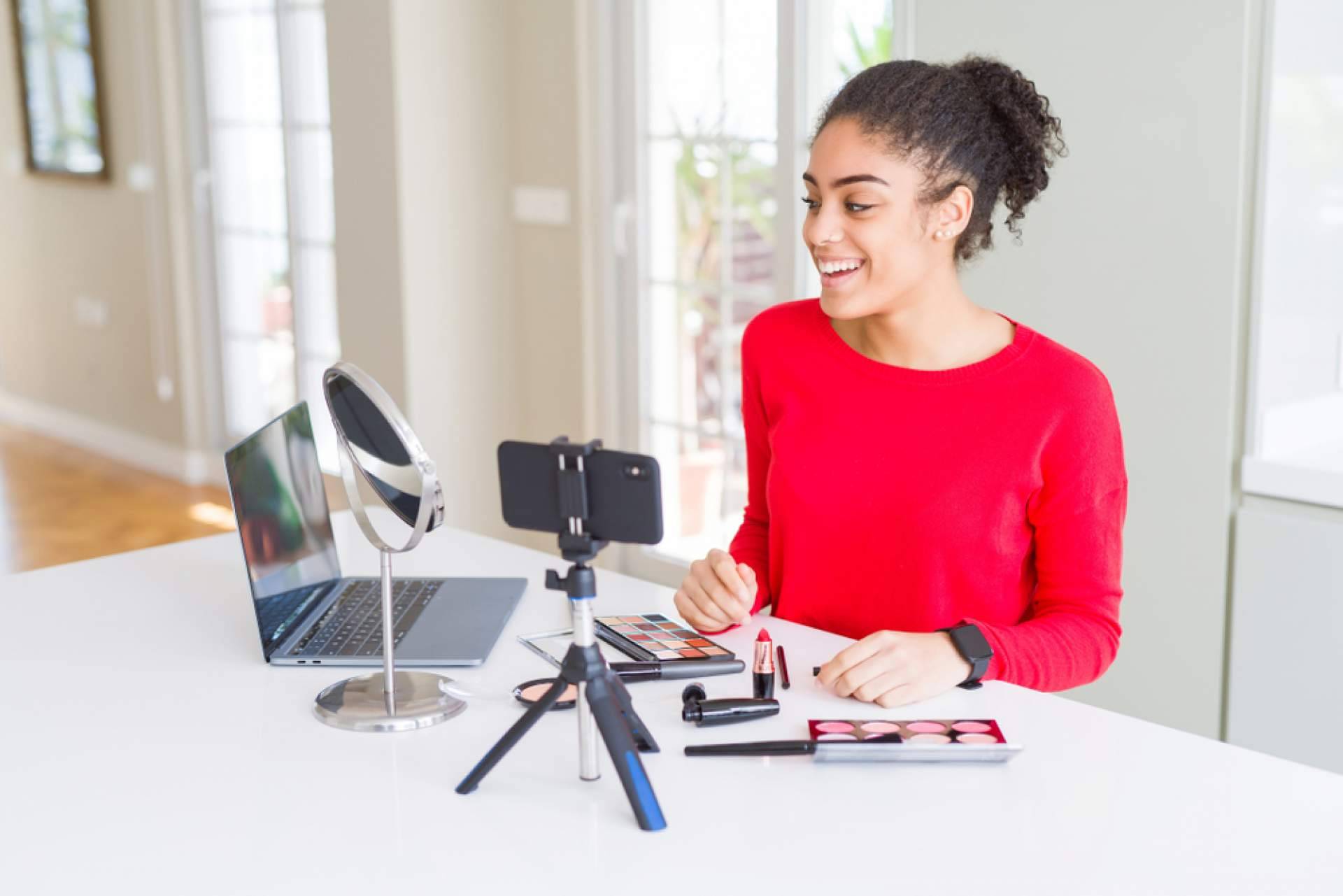 Cosmetics Tenerife lanza su programa de afiliados para ganar dinero vendiendo productos de cosmética