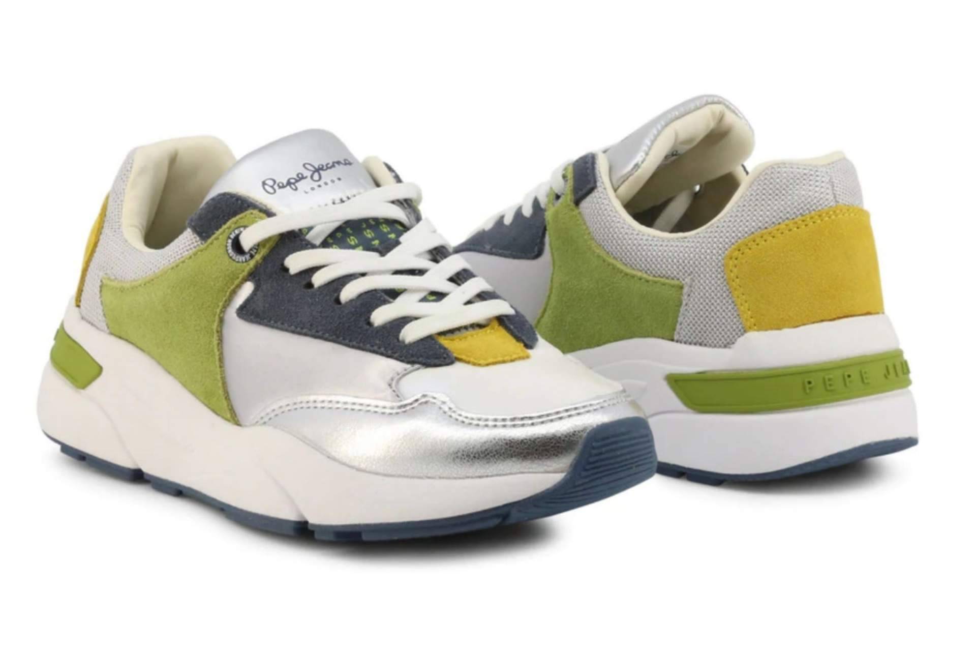 Sneakers para seguir las tendencias de la temporada, con Meleganza