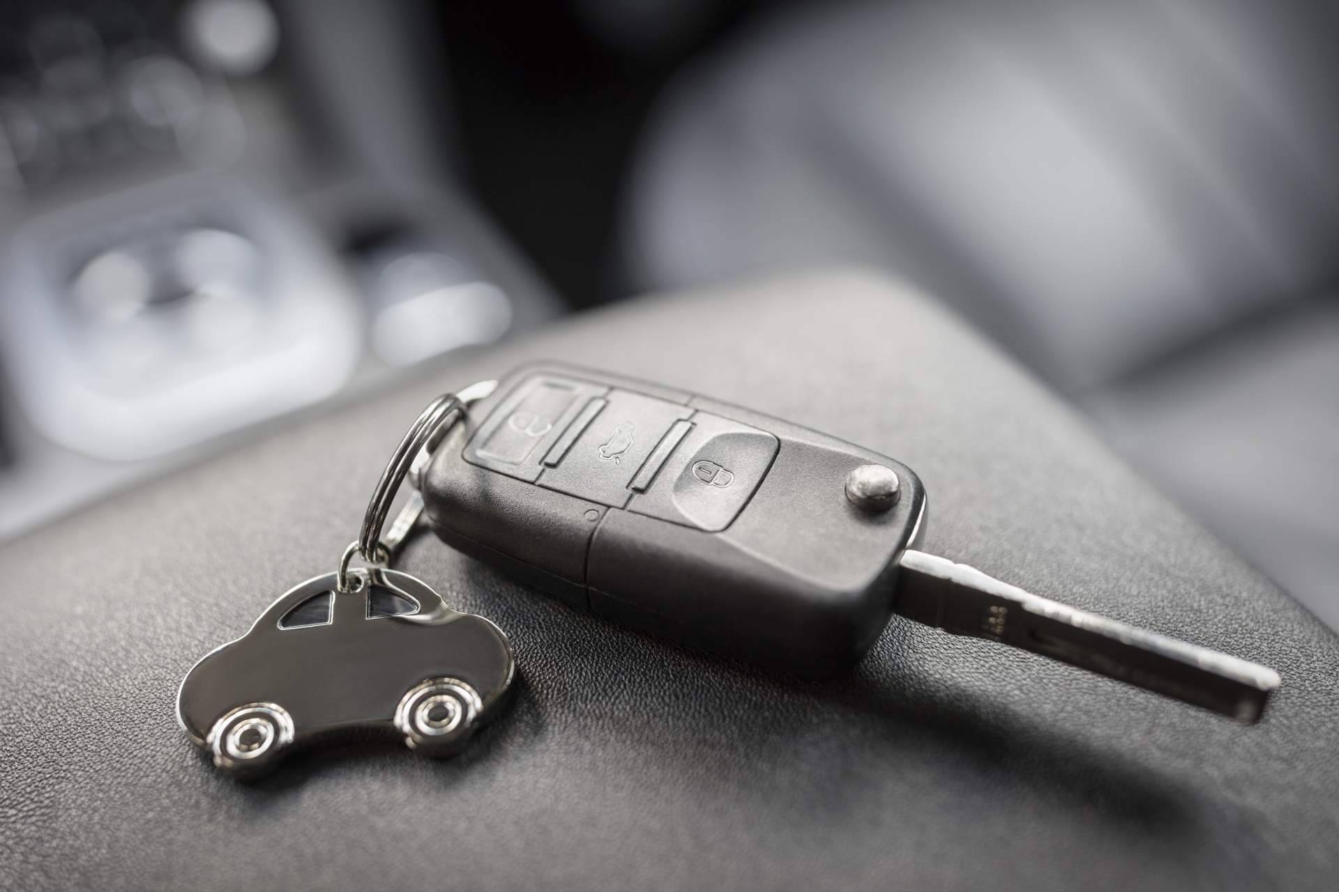 ¿Cómo vender un coche desde la comodidad del hogar?, con Exportacars