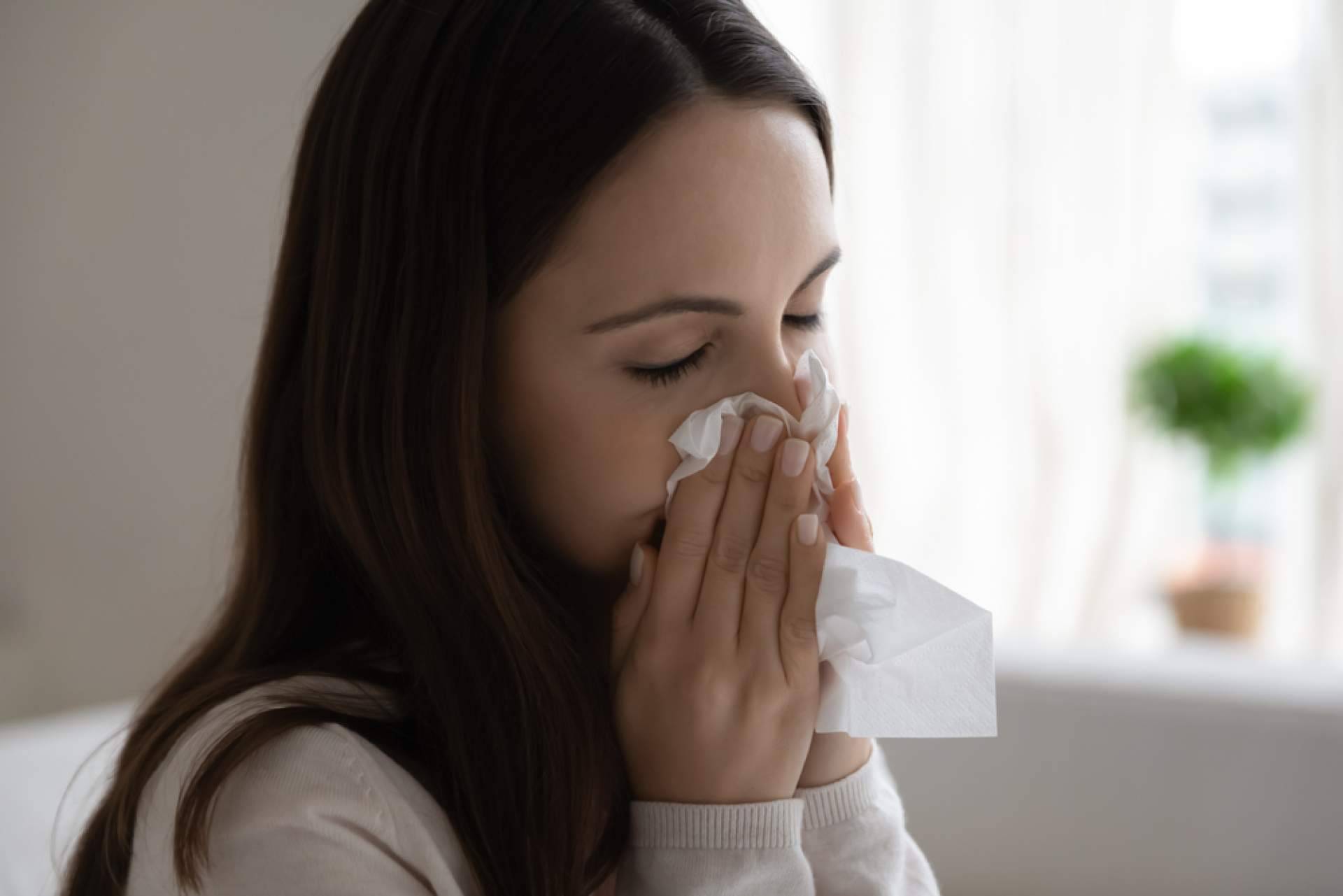 Saber identificar los síntomas ante un resfriado, gripe o coronavirus es importante, por BiBefy