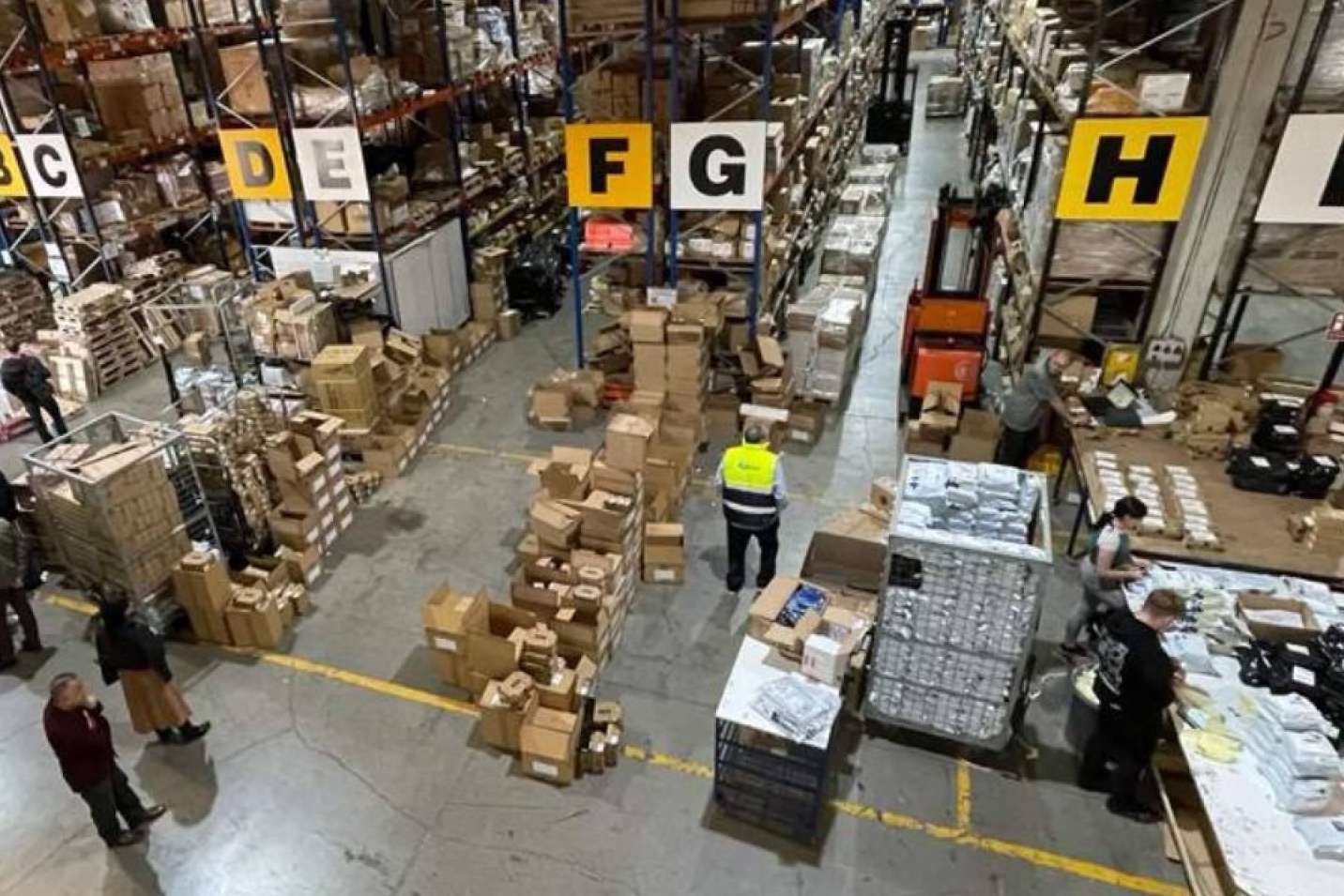 Especialistas en soluciones de logística integral, e-commerce y marketing digital, Loginser