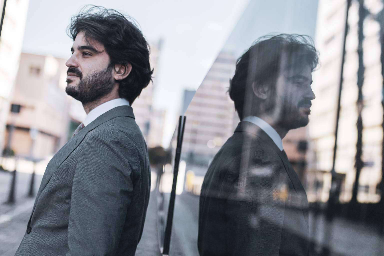 El abogado digital y mercantil Jack Viamonte Samper y sus podcasts para acercar el derecho a los usuarios