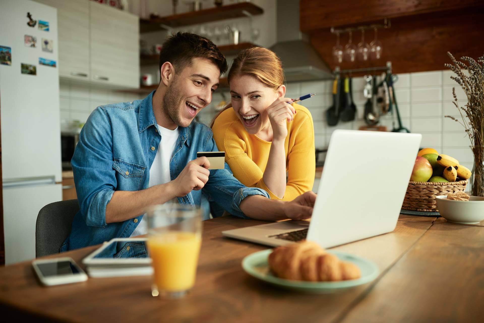 Fibra a máxima velocidad con un precio fijo para siempre, con Fitel Network