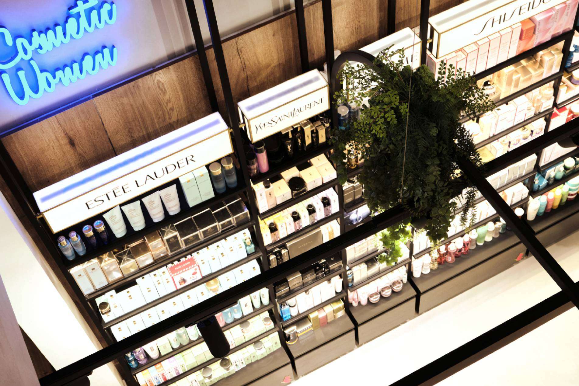 Perfumería Comas, un lugar donde conseguir perfumería de lujo