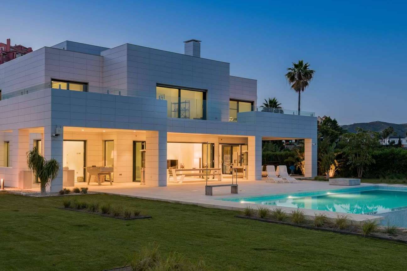 DEXTER sigue creciendo como referente en financiación inmobiliaria