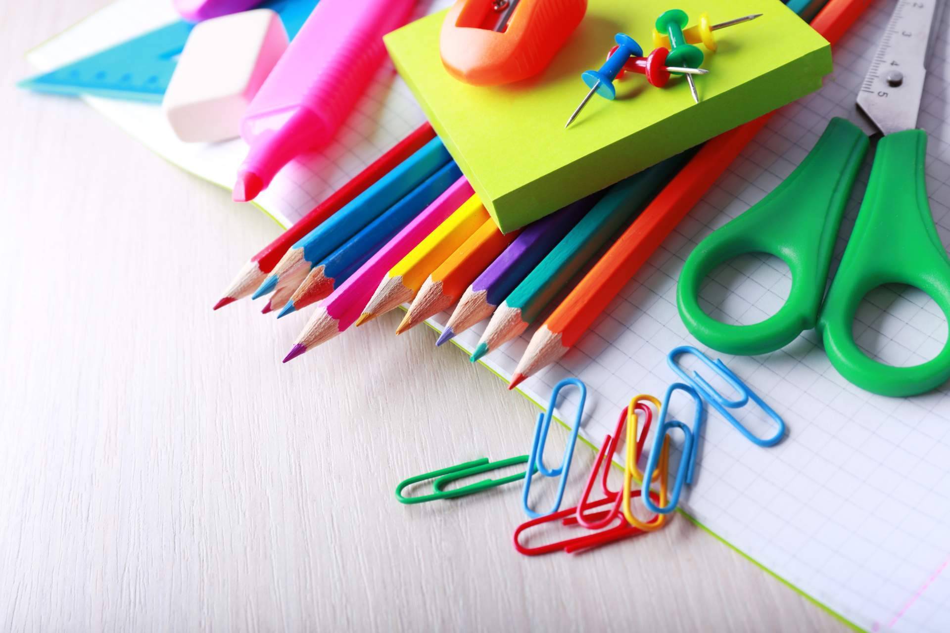 Barceló Equipa y su amplio catálogo de material escolar