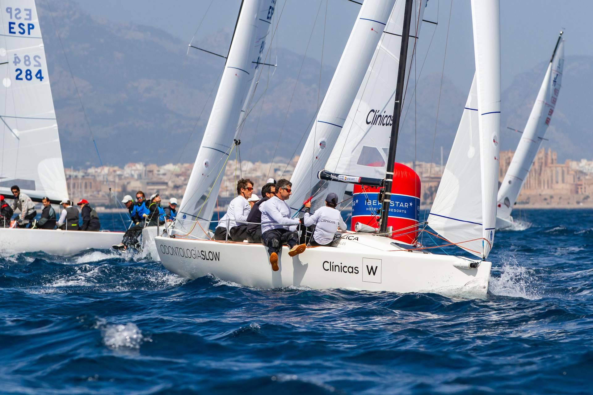'Clínicas W Sailing Team' destaca en la Spring Mediterranean Cup de J70