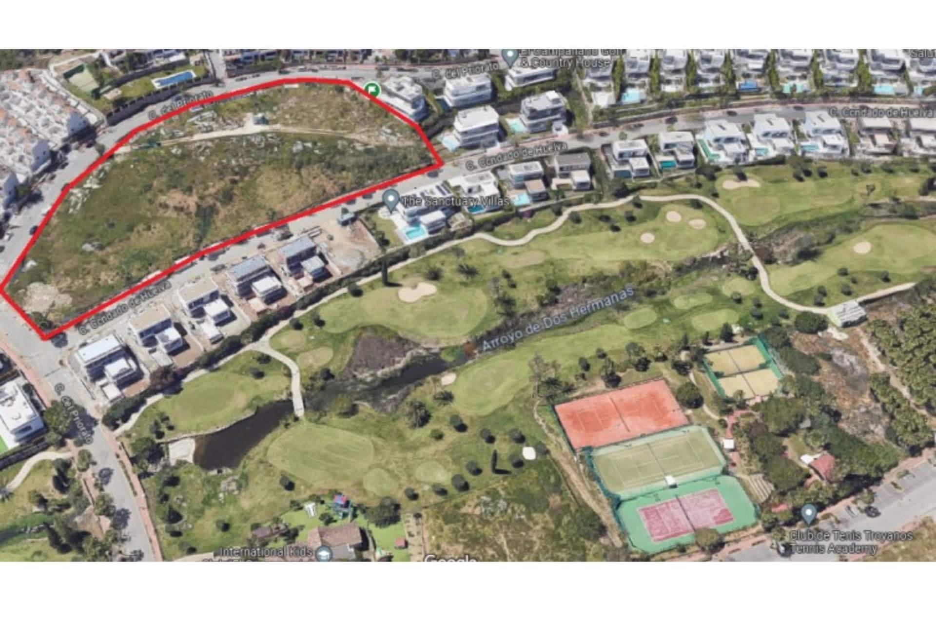 Pujar por un lote de 15 parcelas en una exclusiva zona residencial de Estepona con Eactivos.com