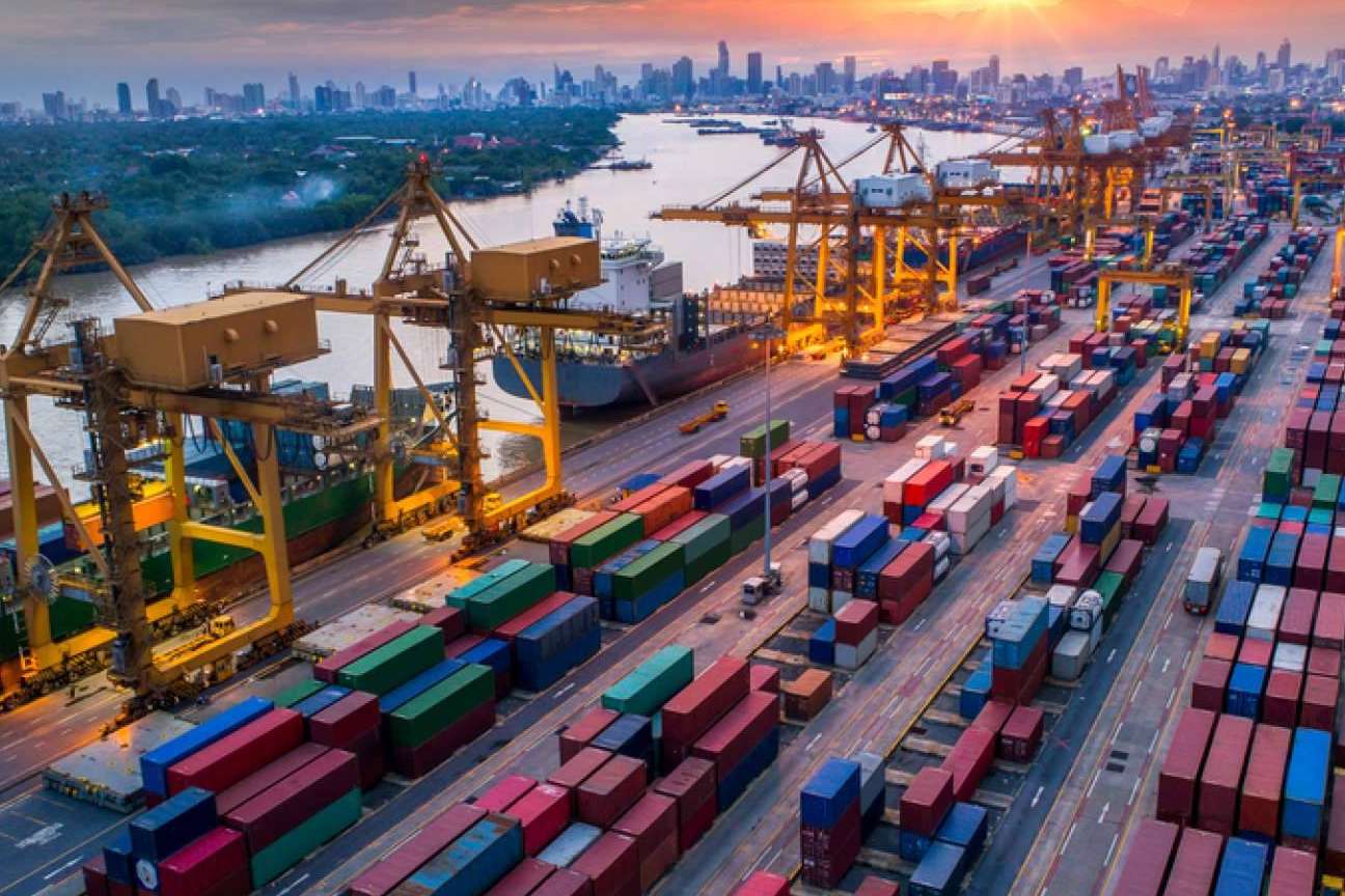 Formarse en Comercio Internacional
