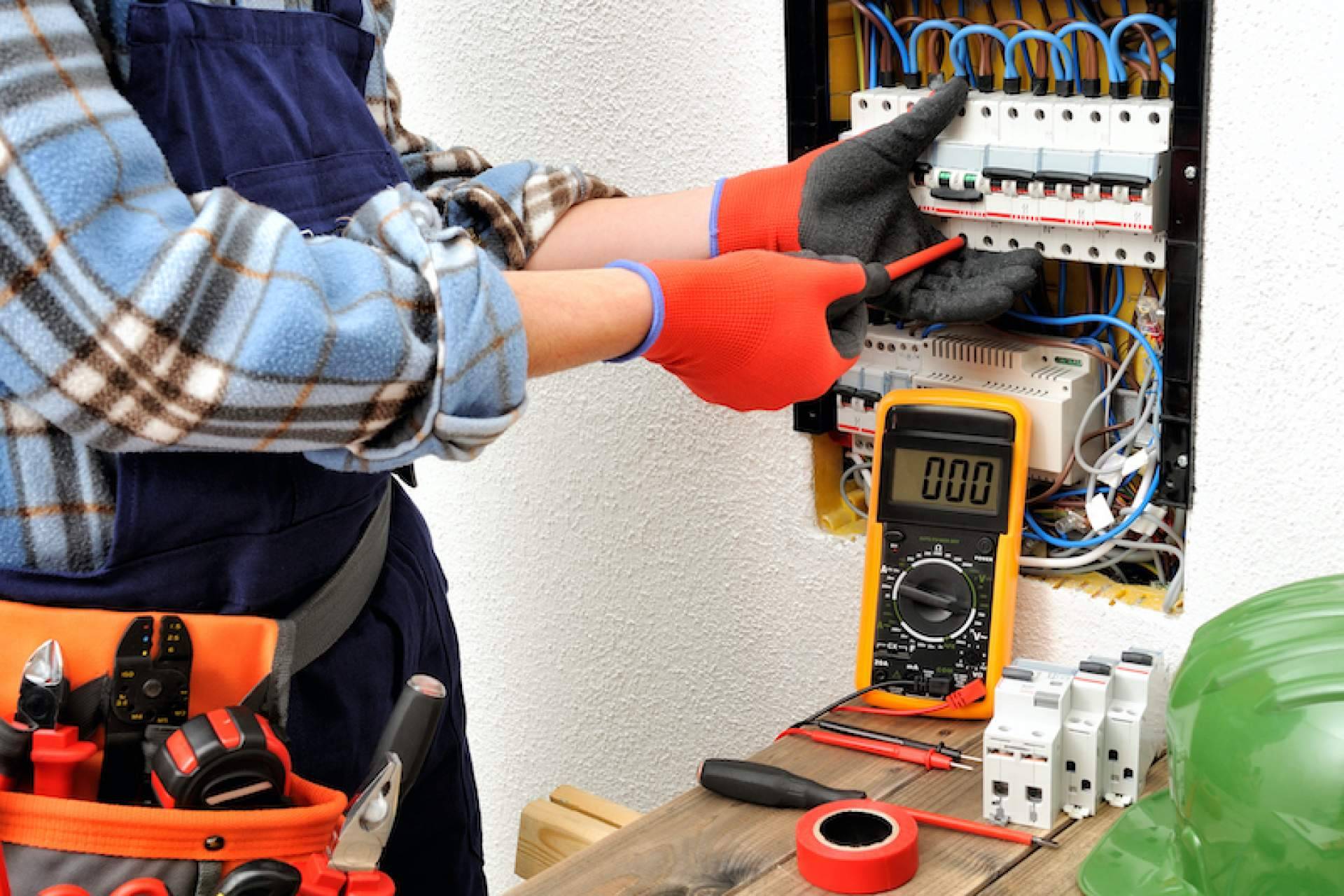 Nuevos magnetotérmicos estrechos IC40N de Schneider, de Cadenza Electric