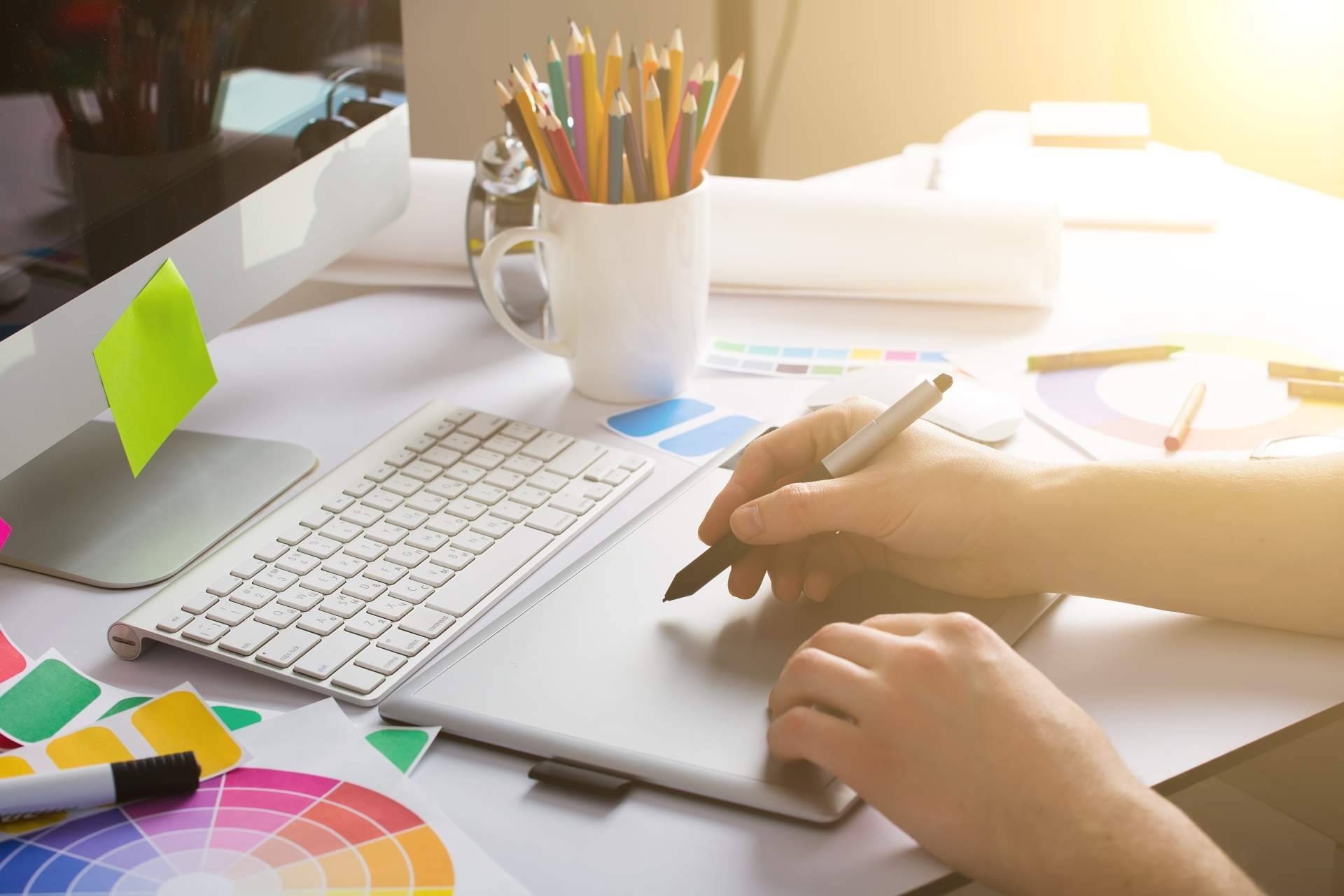 Aspectos positivos de estudiar diseño gráfico y marketing digital