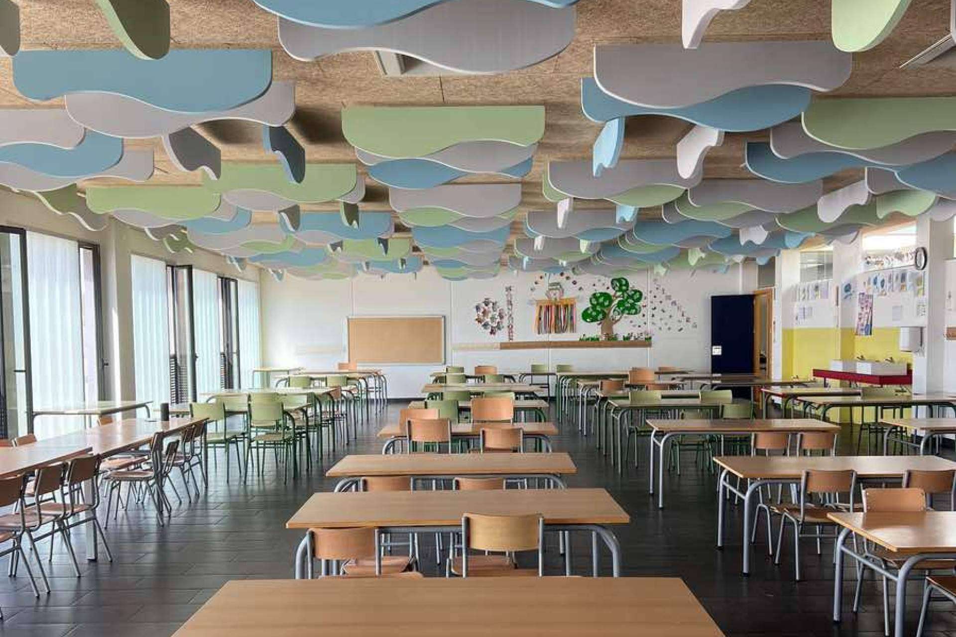 Soluciones que optimizan el bienestar acústico en los centros educativos