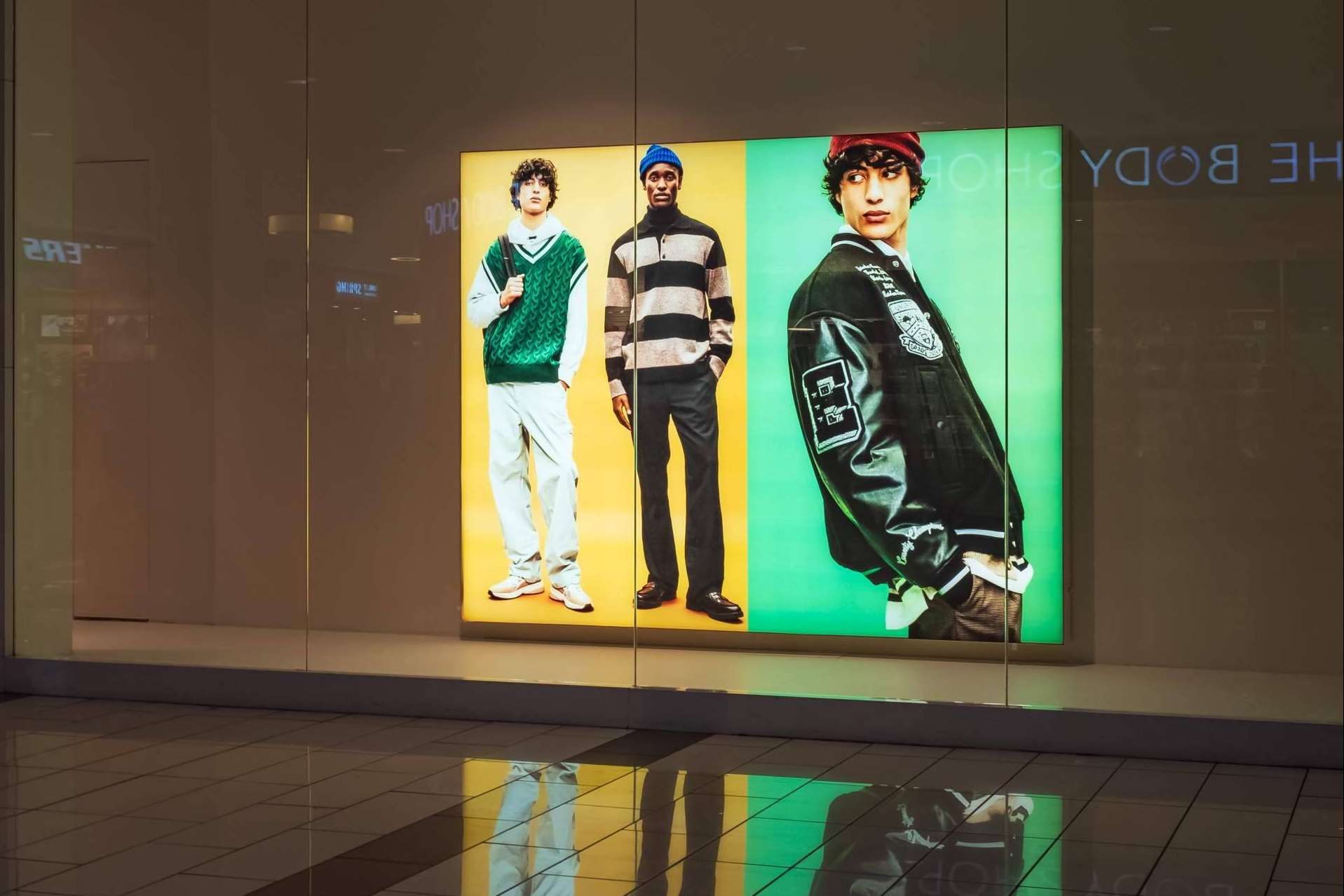 ¿Cuánto cuesta una pantalla LED publicitaria?