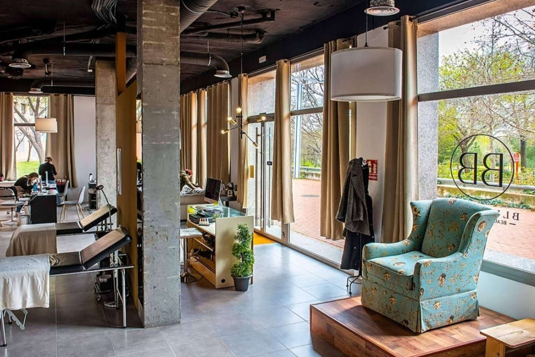Calidad y elegancia en estética desde Blueberry Madrid