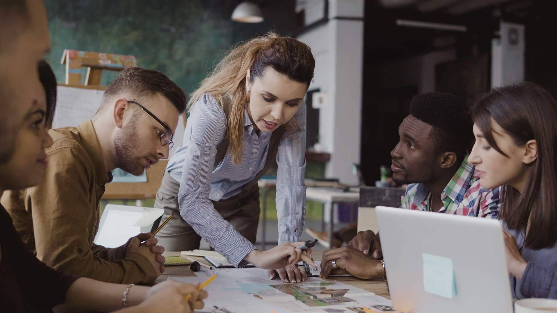 Año nuevo, vida nueva; cómo liderar y motivar al talento en el 'reinicio’ de la actividad