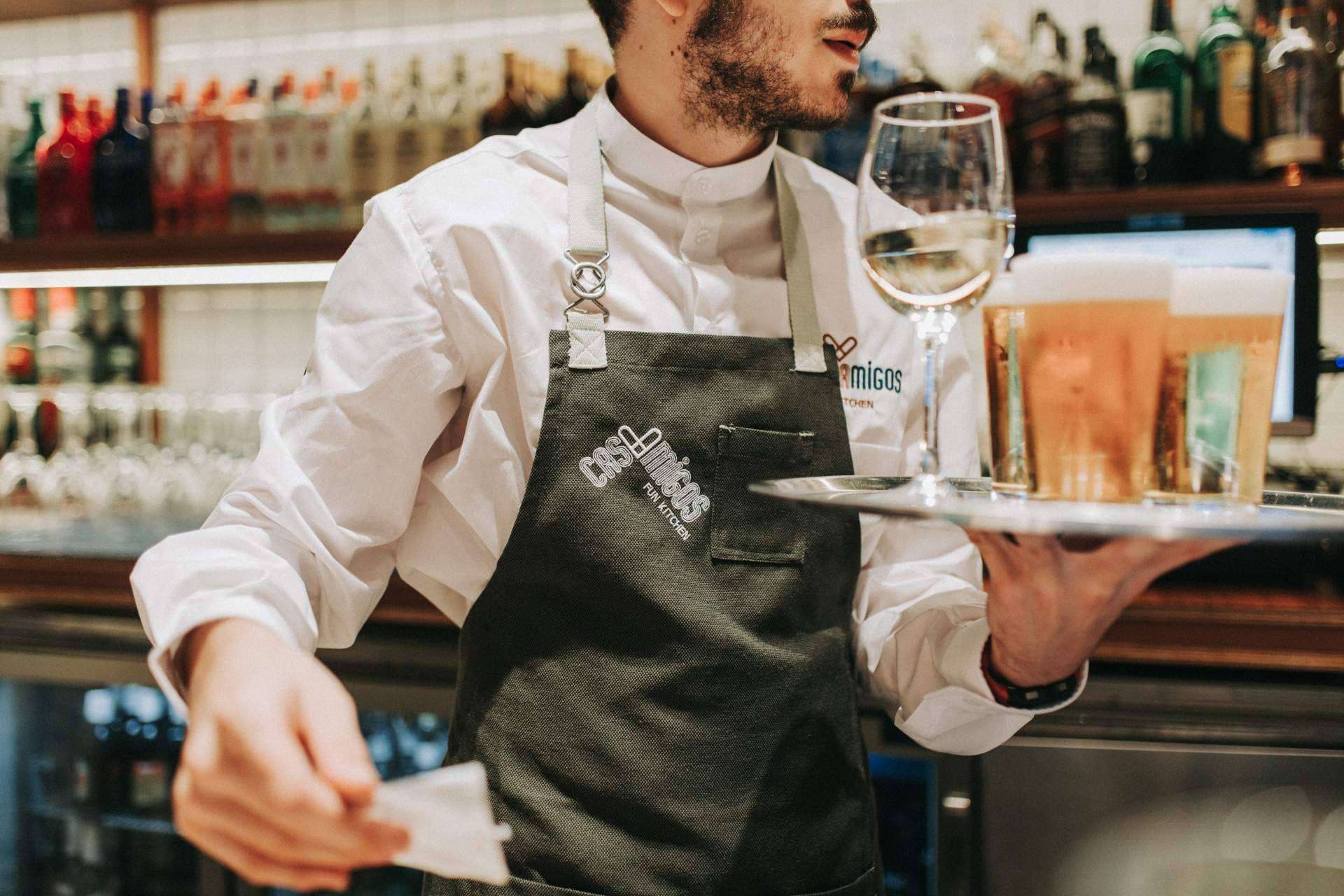 Casaamigos revoluciona el centro de Málaga con su propuesta de comida tradicional y fusión