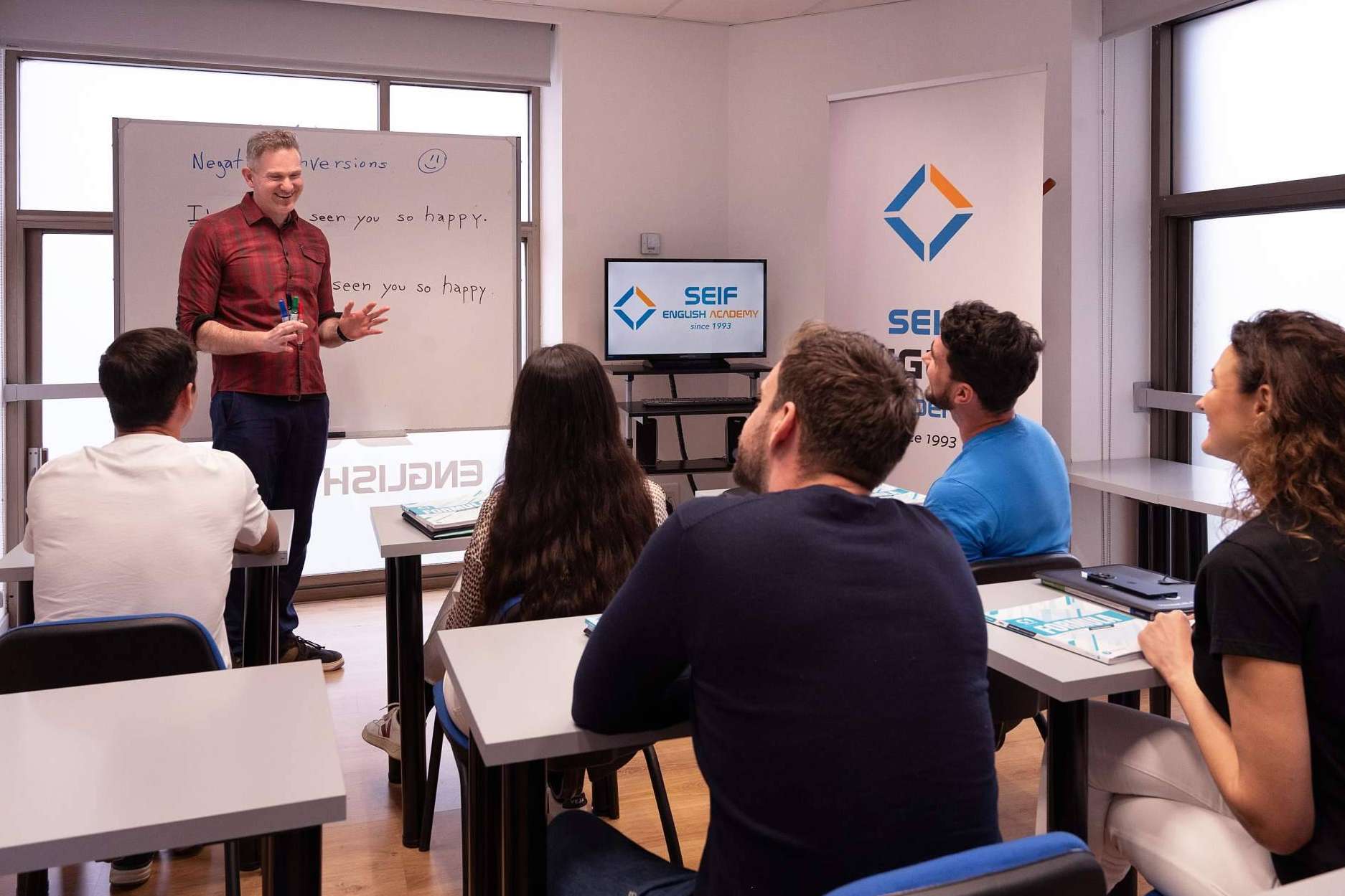 Seif English Academy revoluciona el aprendizaje de inglés para adultos en Madrid