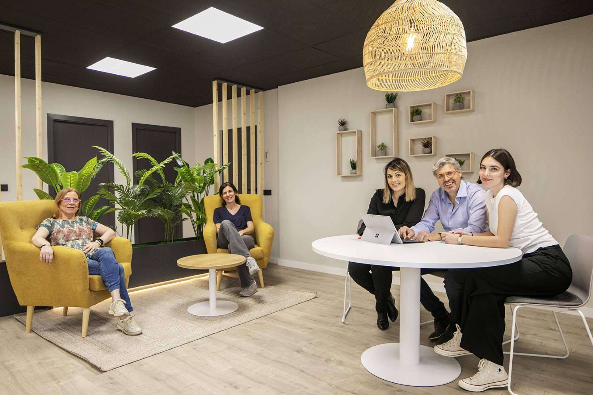 La flexibilidad, la tecnología y el teletrabajo se consolidan como pilares del trabajo en oficina