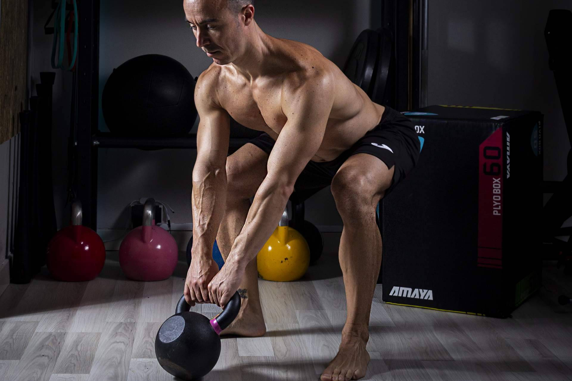 ¿Por qué el Entrenamiento con Kettlebells es clave para el éxito fitness?