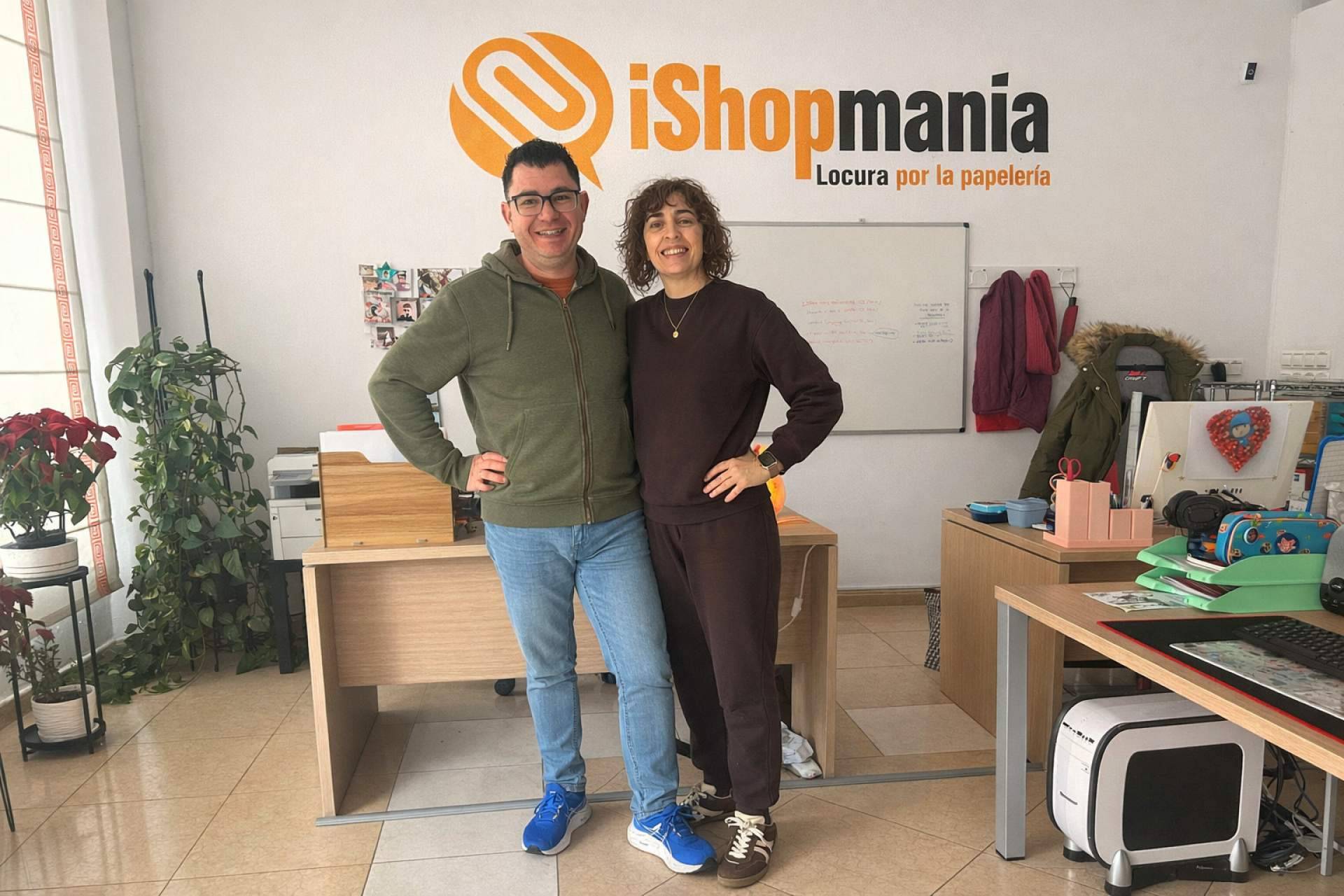 iShopMania alcanza los 50.000 pedidos anuales desde Pedro Muñoz
