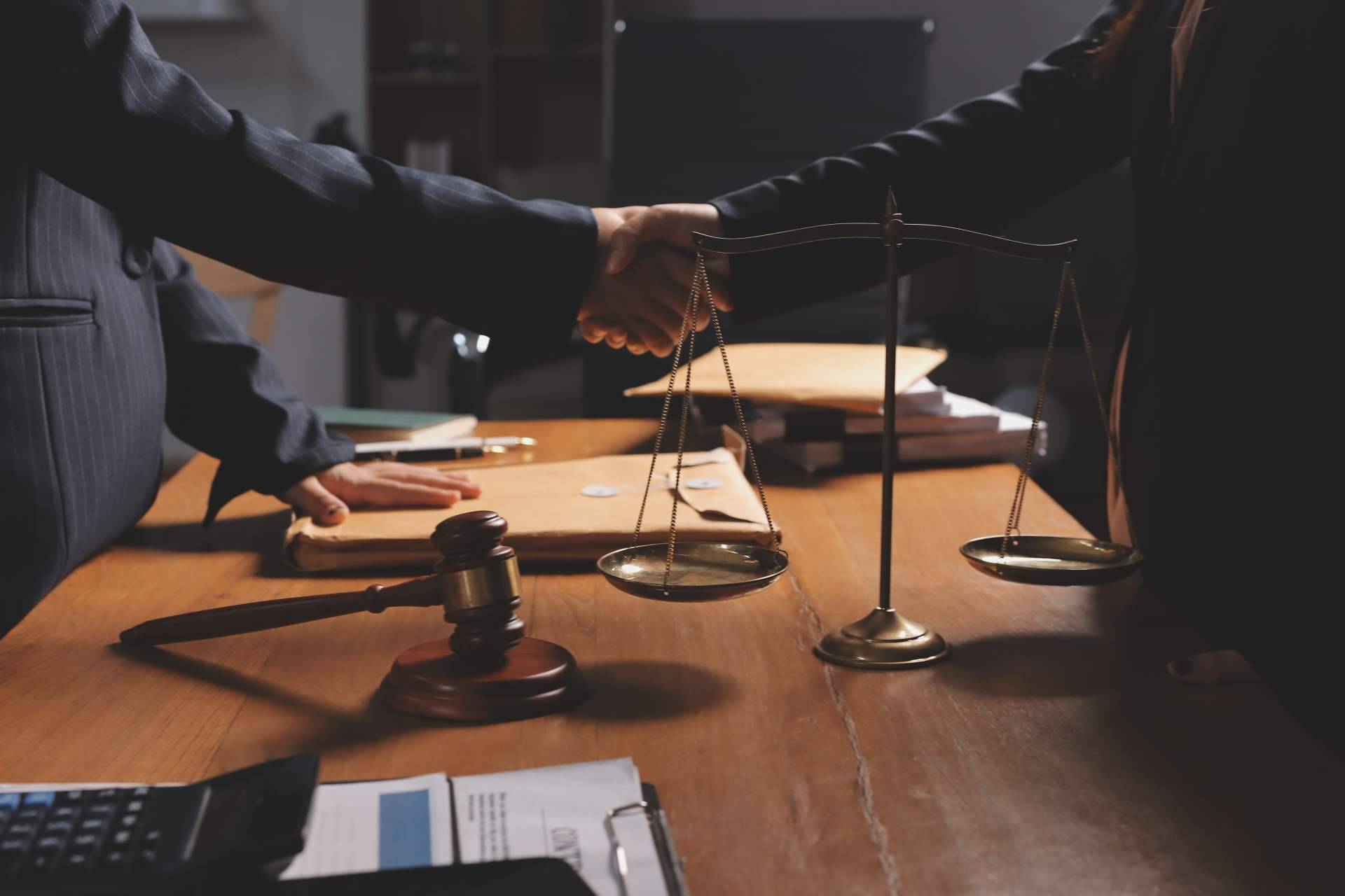 Jhon Jairo Bustos; Claves del éxito en litigios y derecho tributario para empresas en Colombia