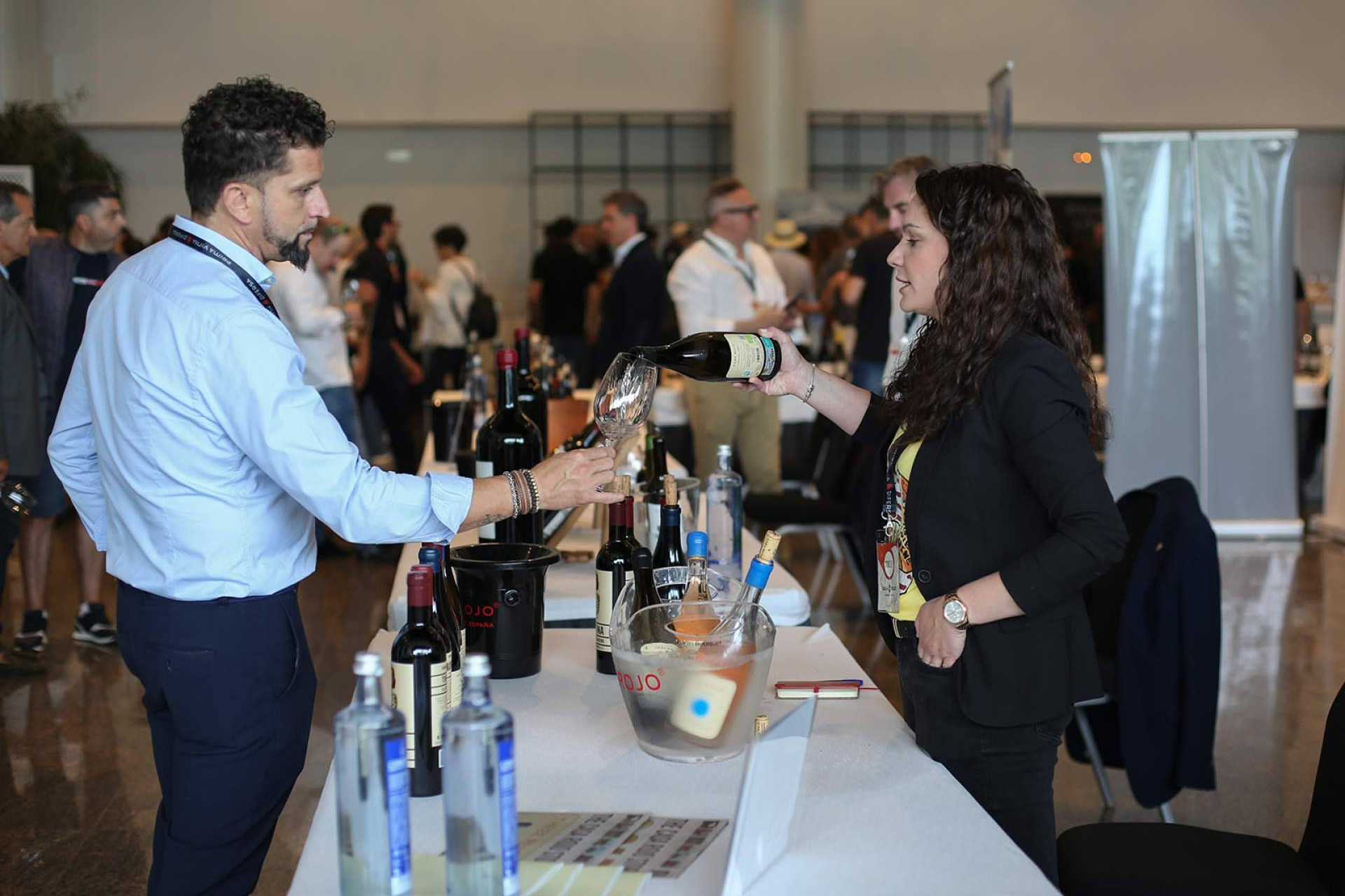 Difersa & Primavinia impulsa la profesionalización de la distribución de vino en Galicia