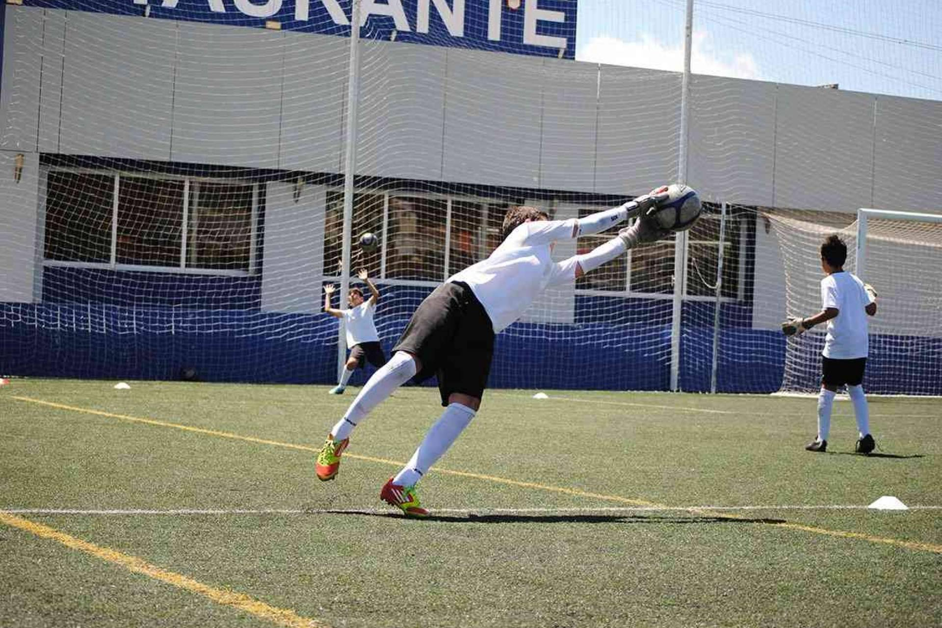 El campus de fútbol en inglés de Inglaterra en casa consolida su alianza con el Sunderland