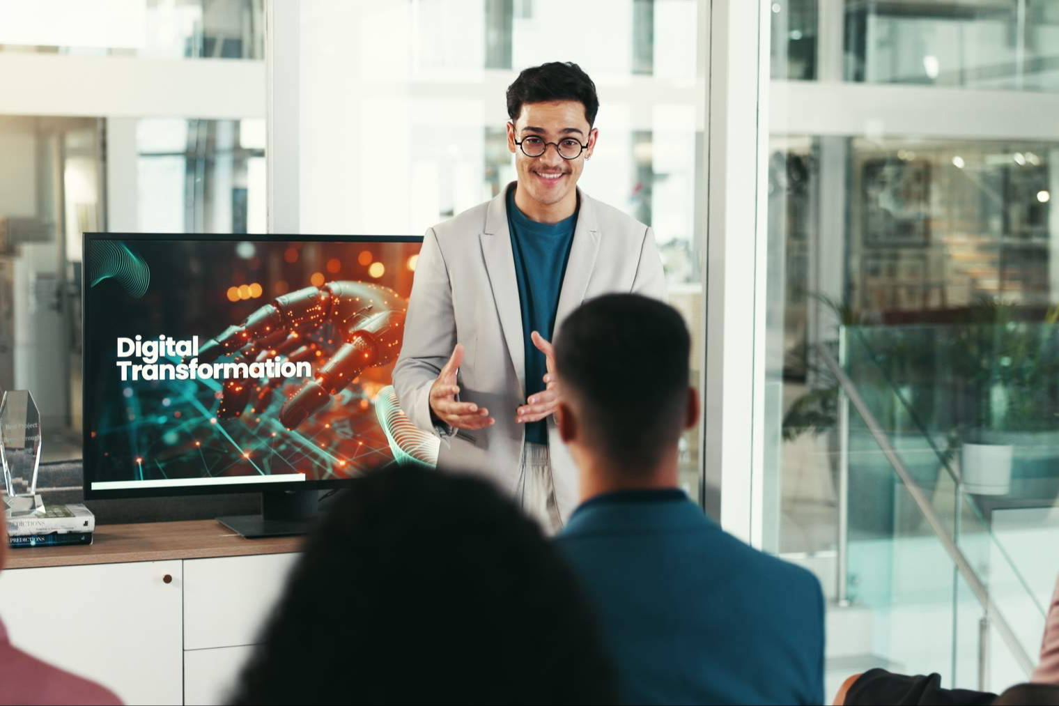 La formación presencial resiste al auge digital y concentra el 70% la formación bonificada