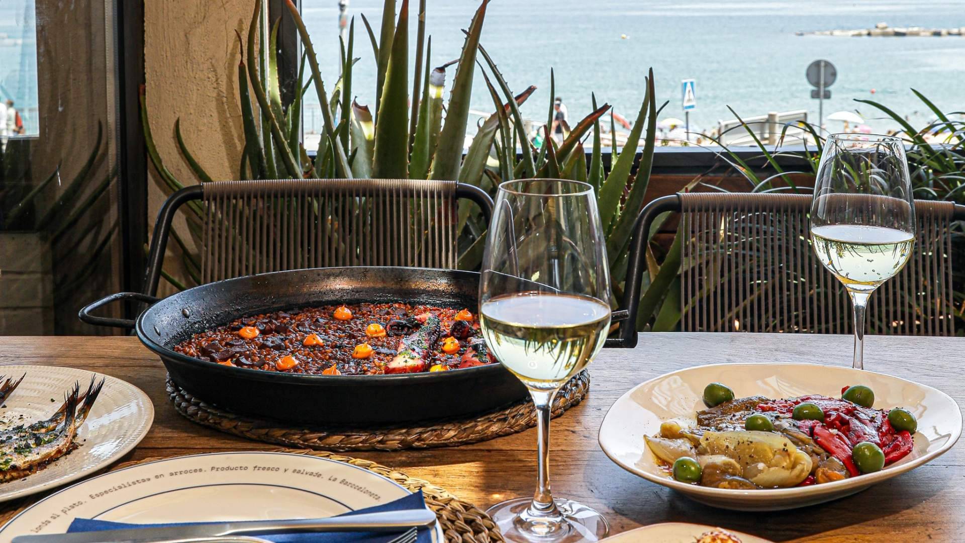 Fuego, mar y buen arroz; la nueva etapa de Barraca reivindica el placer mediterráneo sin pretensiones