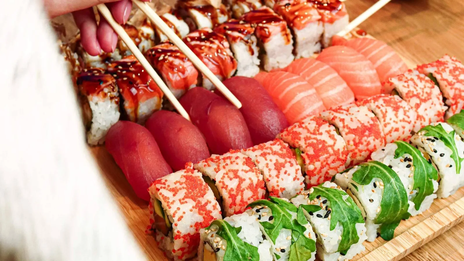 Una propuesta fast good para quienes buscan sushi, pokes, combos y comida japonesa fácil de compartir