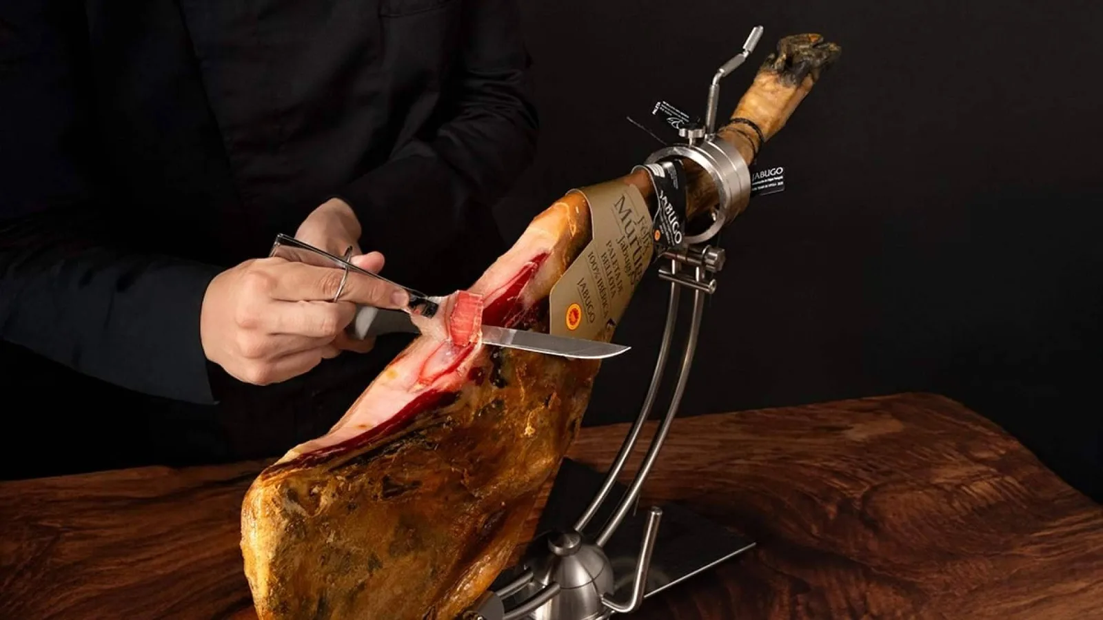 Cómo conservar una pieza de jamón ibérico en verano sin alterar sus cualidades